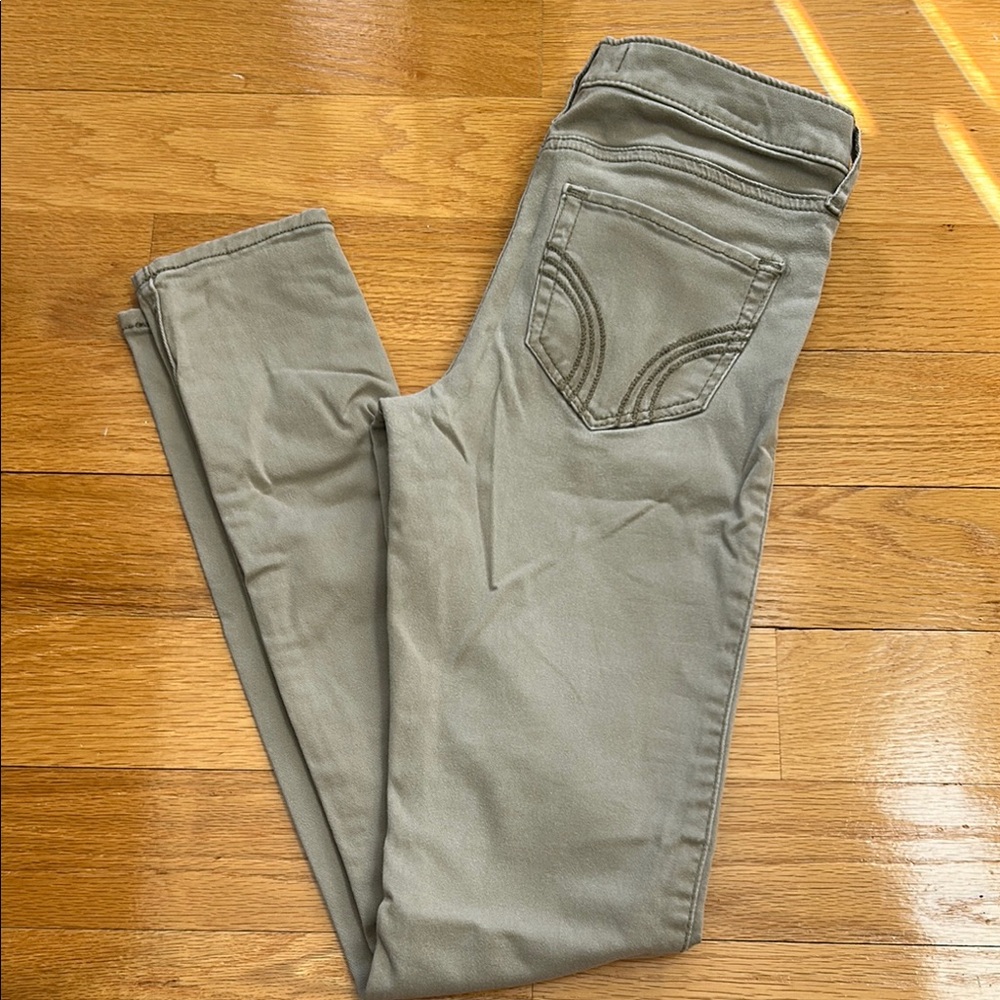 Hollister Women's Tan Skinny Jeans size 3 w 26 Khaki